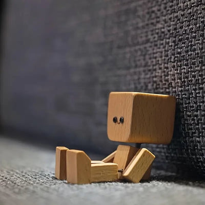 Holzfigur | Handgefertigtes Wackel-Dekoobjekt | 12 magnetische Gesichtsausdrücke | Auto & Schreibtisch