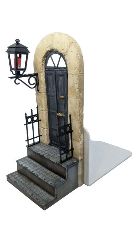 Buchstützen Deko | 2D Bücher-Tür Design | Kreatives Wohnaccessoire für Leseratten