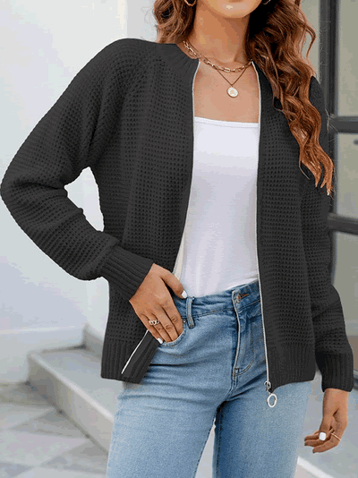 Lotte - Stylistische gestrickte Weste mit Reißverschluss