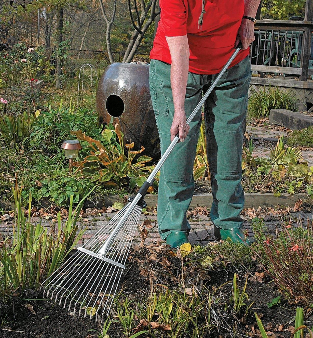 SauberGarten™ Mühelose Gartenreinigung