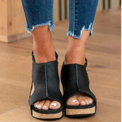 Orthopädische Ledersandalen für zusätzlichen Halt