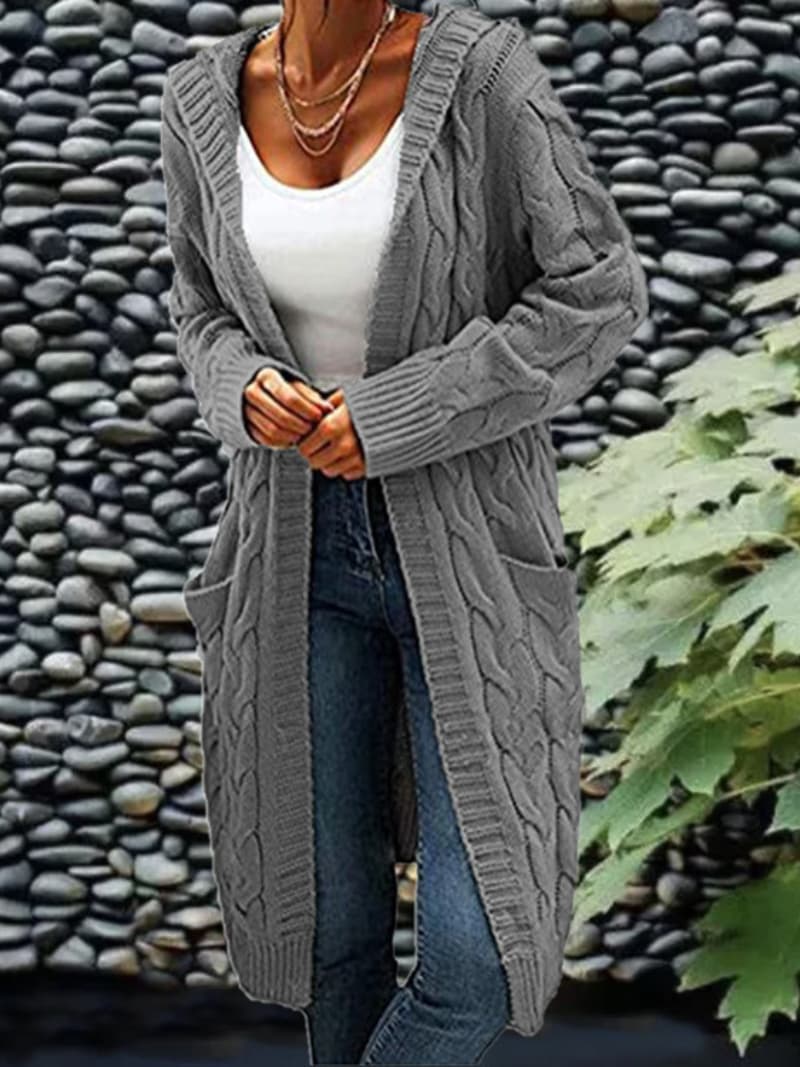 Isa | Legere Strickjacke mit aufgesetzten Taschen