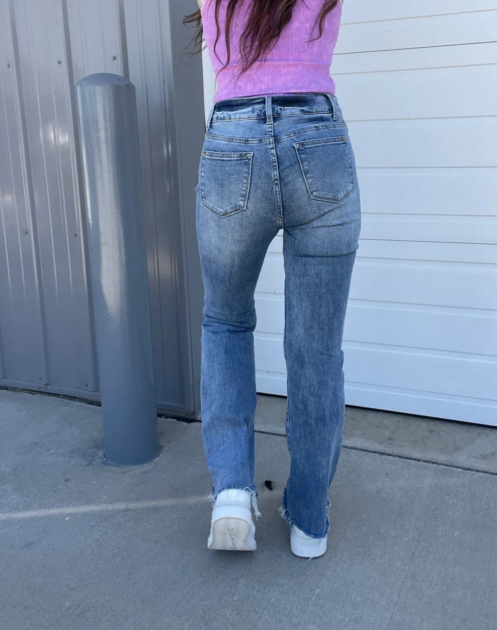 Damen Bootcut Jeans | Hohe Taille | Stretch Denim mit Fransen-Saum | Figurbetonte Passform