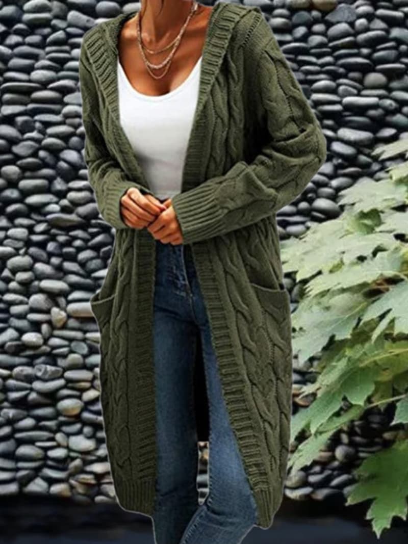 Isa | Legere Strickjacke mit aufgesetzten Taschen