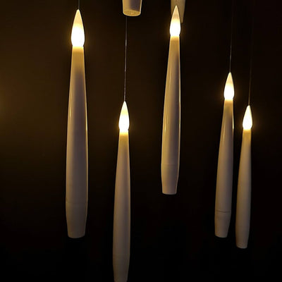 Schwebende LED Kerzen Set | 12 Stück mit Fernbedienung & Aufhängung | Flammenlose Deko