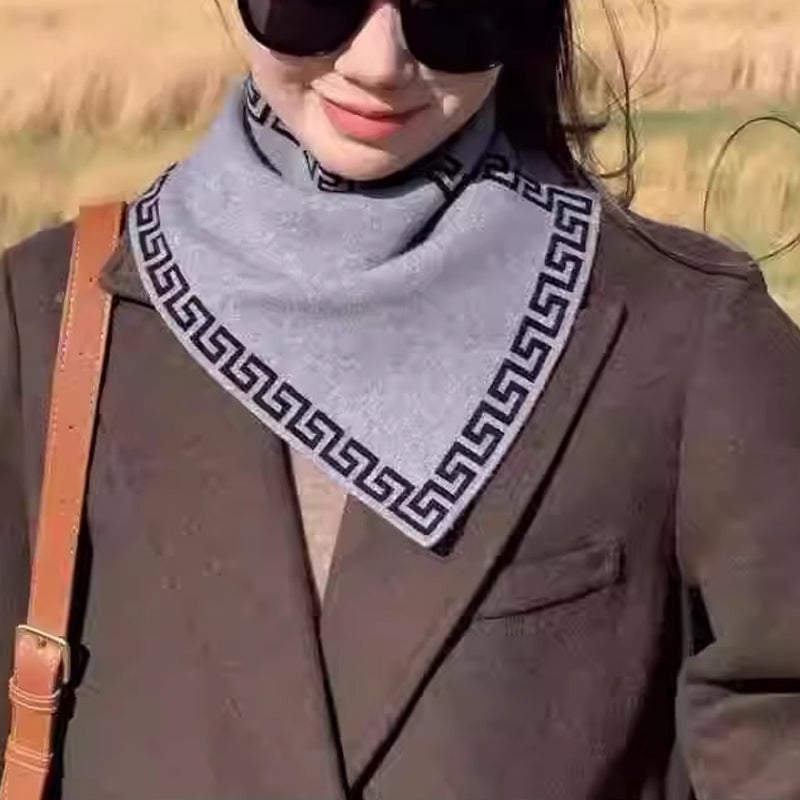 Dreieckstuch Damen | Weiches Halstuch aus Garn | Stylisch & Warm für Herbst & Winter | Perfektes Geschenk für Sie