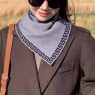 Dreieckstuch Damen | Weiches Halstuch aus Garn | Stylisch & Warm für Herbst & Winter | Perfektes Geschenk für Sie