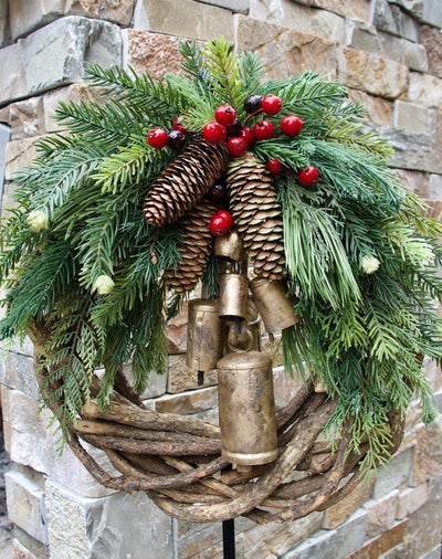 Boho Weihnachtskranz mit Glocken | Tür- & Wanddekoration | Handgefertigt