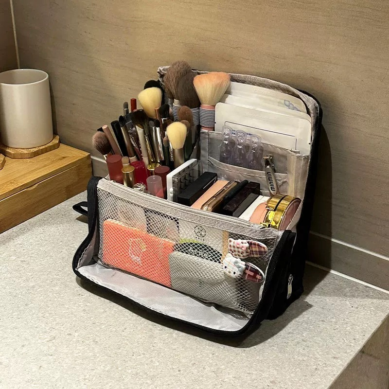 Kosmetiktasche | Wasserdicht Reise-Organizer mit Fächern & Bürstenschutz