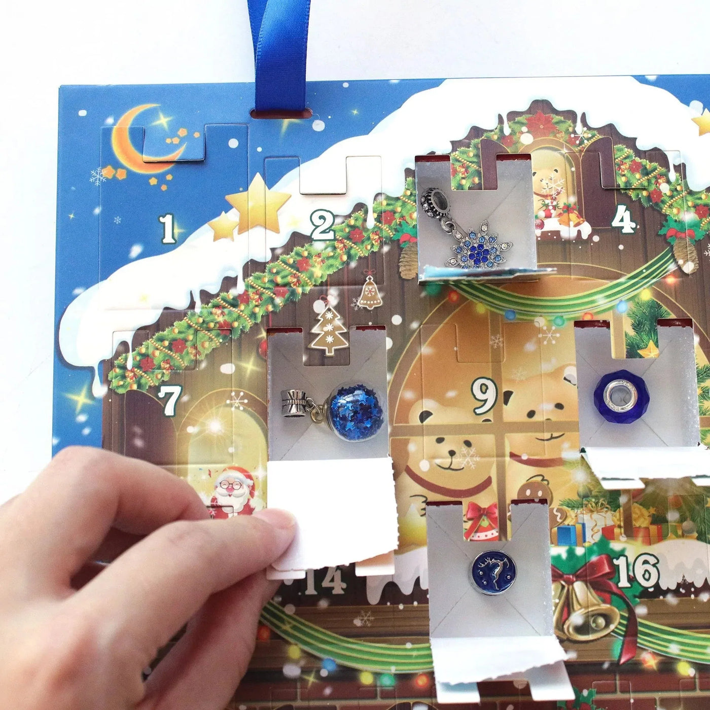 Adventskalender Schmuckset | DIY Weihnachts-Armband mit 24 Anhängern | Festliche Countdown-Idee
