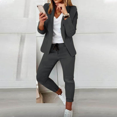 Hermine™ Aufpolierter professioneller Look