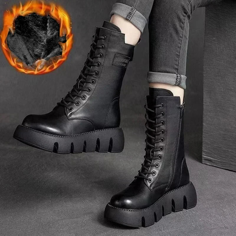 Amora™ Modische gepolsterte Stiefel