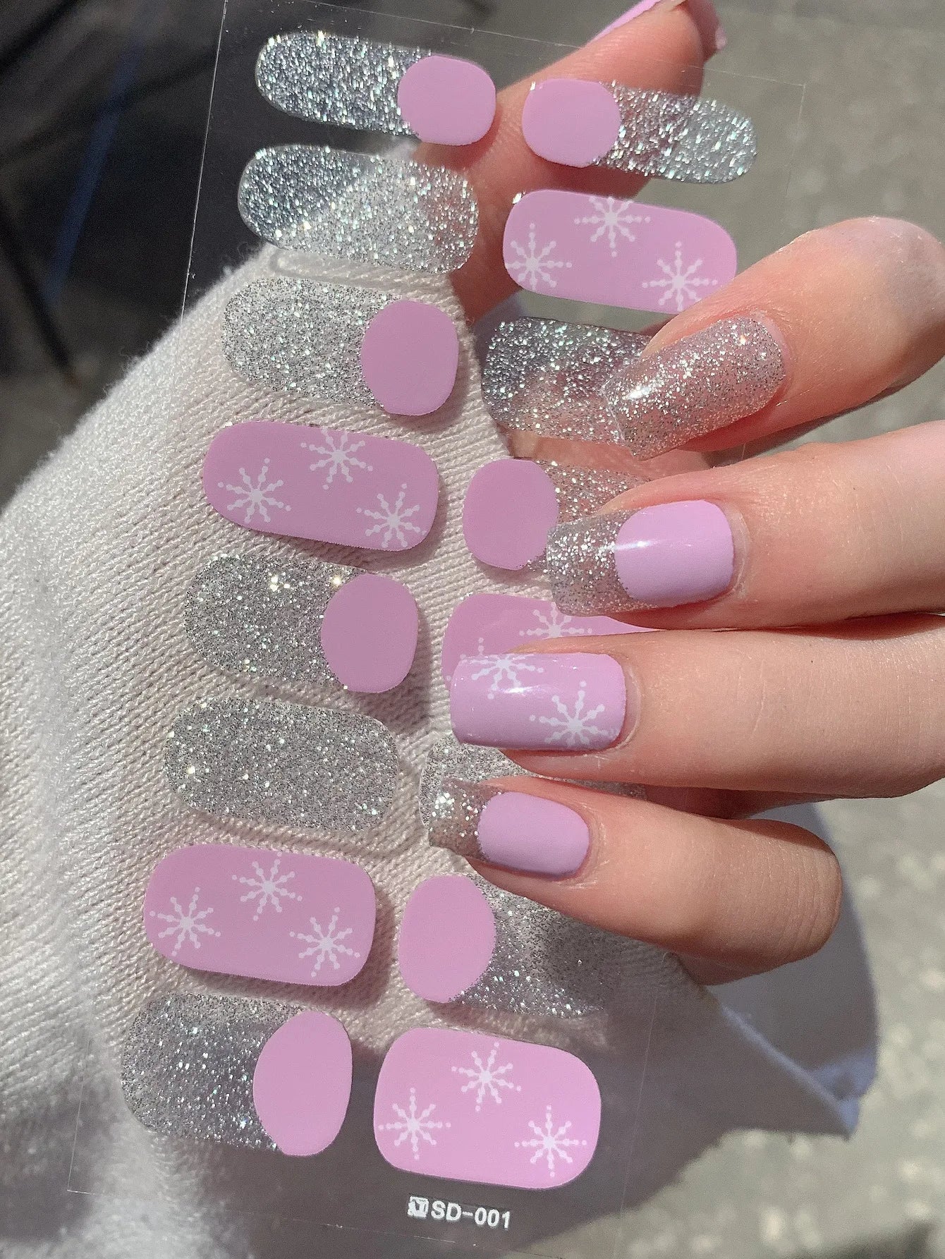 Weihnachtliche Nagelsticker | Festliche Designs | Einfach aufzutragen