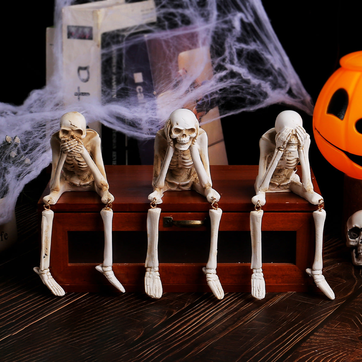 BoneChill™ 3er-Set gruseliger Skelett-Ornamente für Halloween
