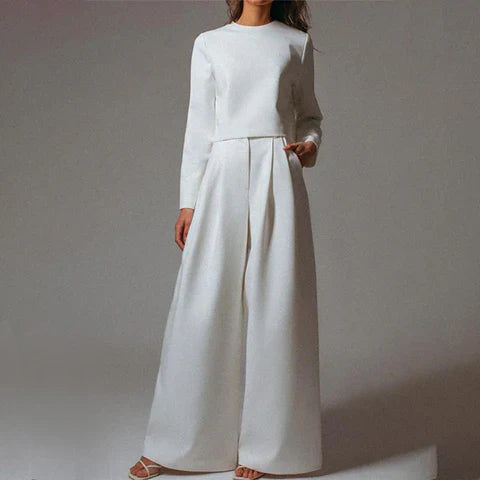 Zweiteiliges Set Aus Langärmligem Oberteil Und Hose Für Damen | Lässig