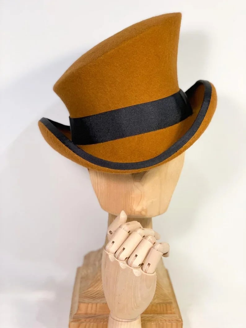 Damen Zylinderhut asymmetrisch | Handgefertigt & Elegantes Design | Hochwertige Wollstruktur