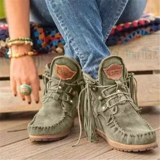 Damen Stiefeletten | Retro-Design | Weiches Wildleder-Finish | Bequeme Innensohle & Stützende Passform