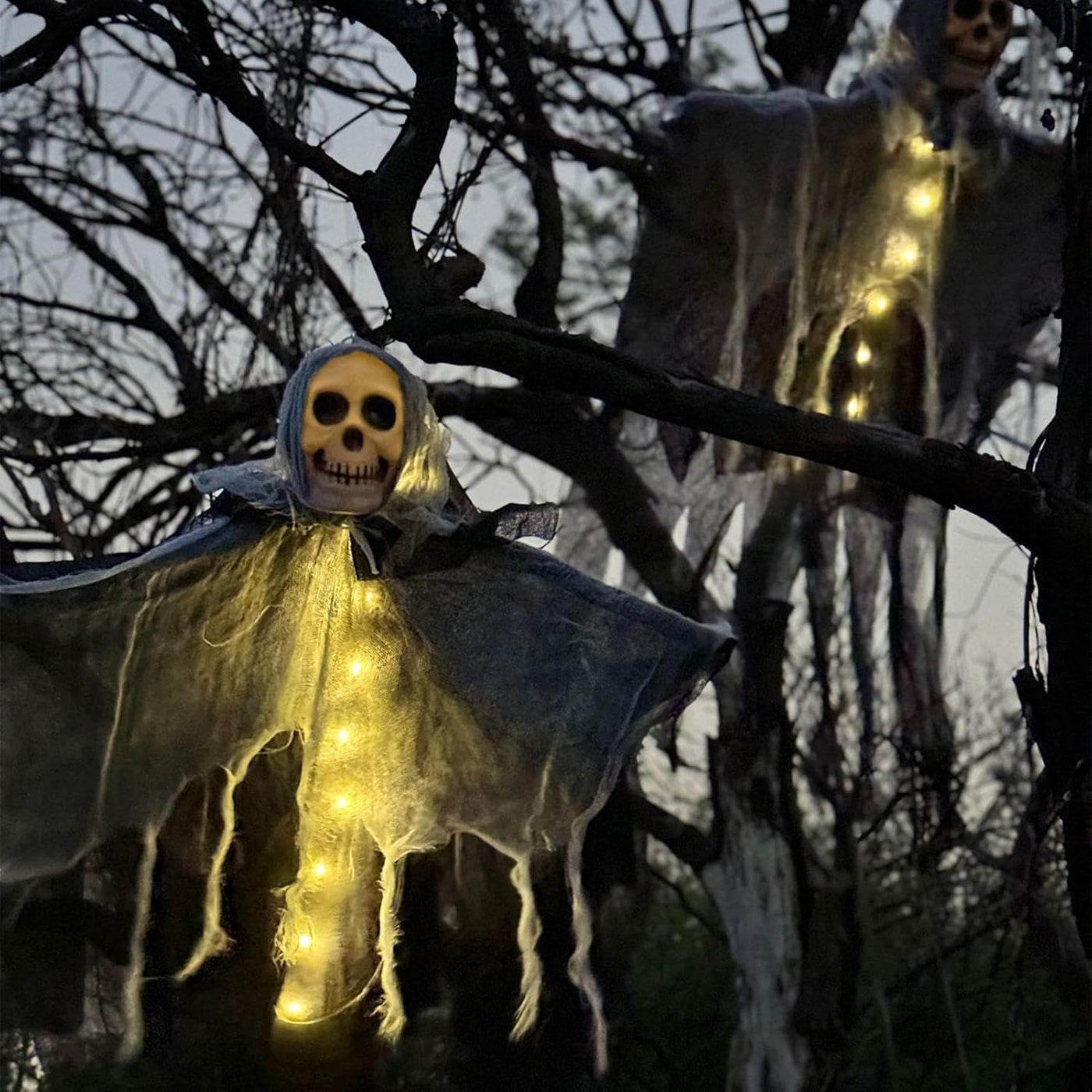 GespenstischesGlühen™ Halloween-Kopfschädel-Lampe aus Stoff