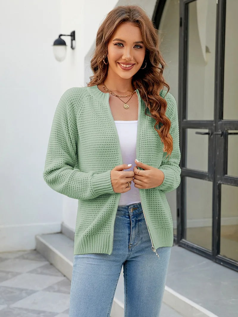 Lotte - Stylistische gestrickte Weste mit Reißverschluss
