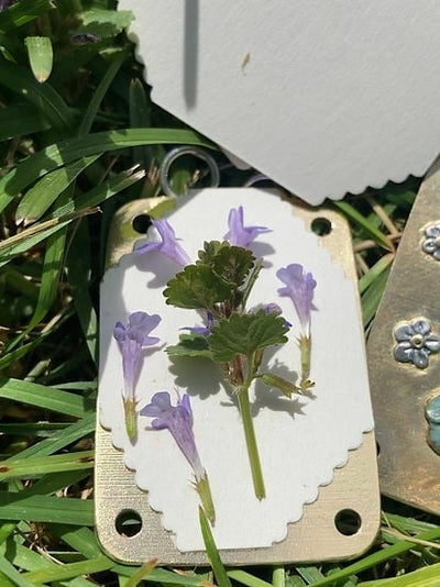 Mikro-Blumenpresse | Handgefertigt aus Silber & Messing | Inkl. 10 Blätter Herbarium-Papier