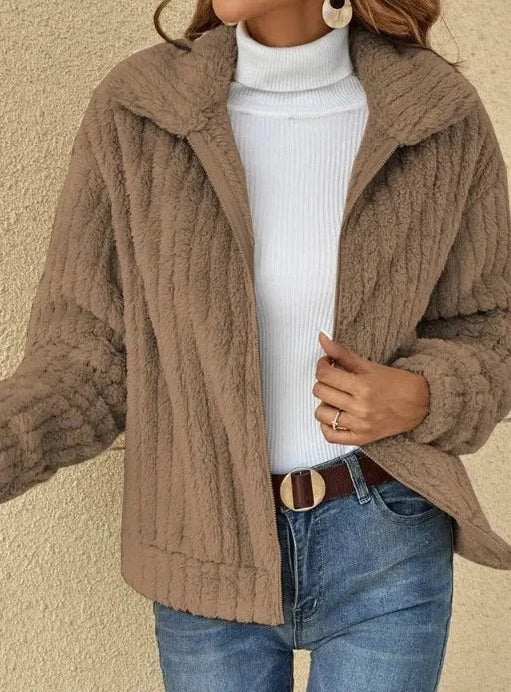 Rena | Damen Herbstjacke mit Kapuze | Warm & Komfortabel | Elegantes Design