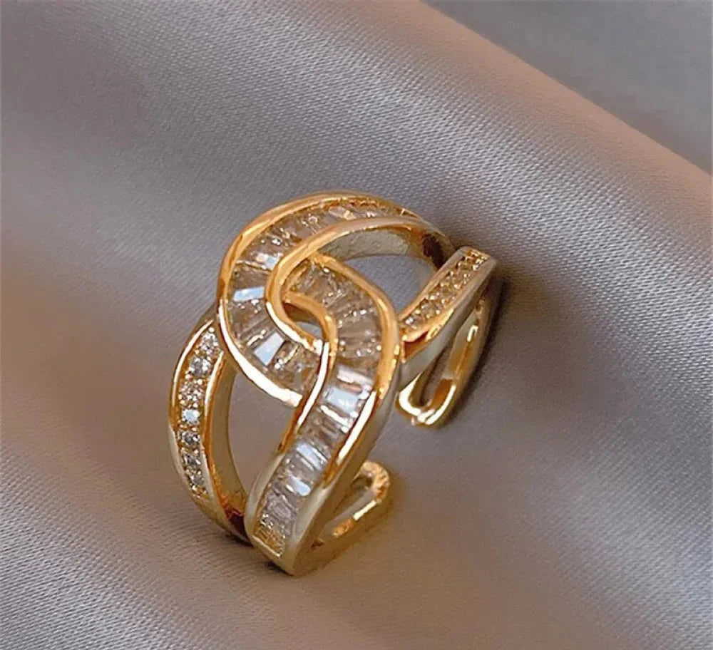 Vernieteter Eleganter Ring