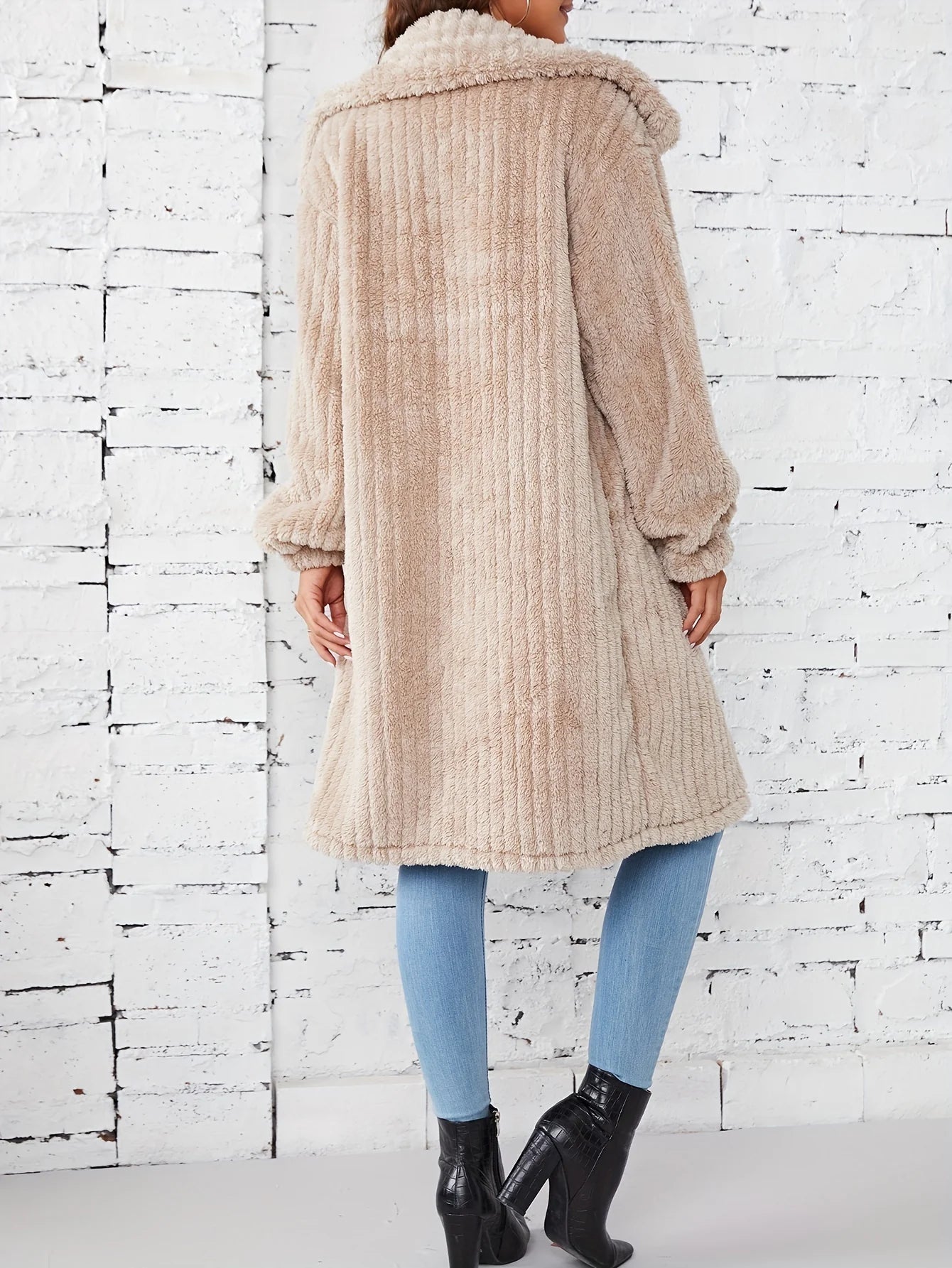 Liesa | Mühelos kuscheliger mittellanger Fuzzy-Mantel mit Knopfleiste Oberbekleidung