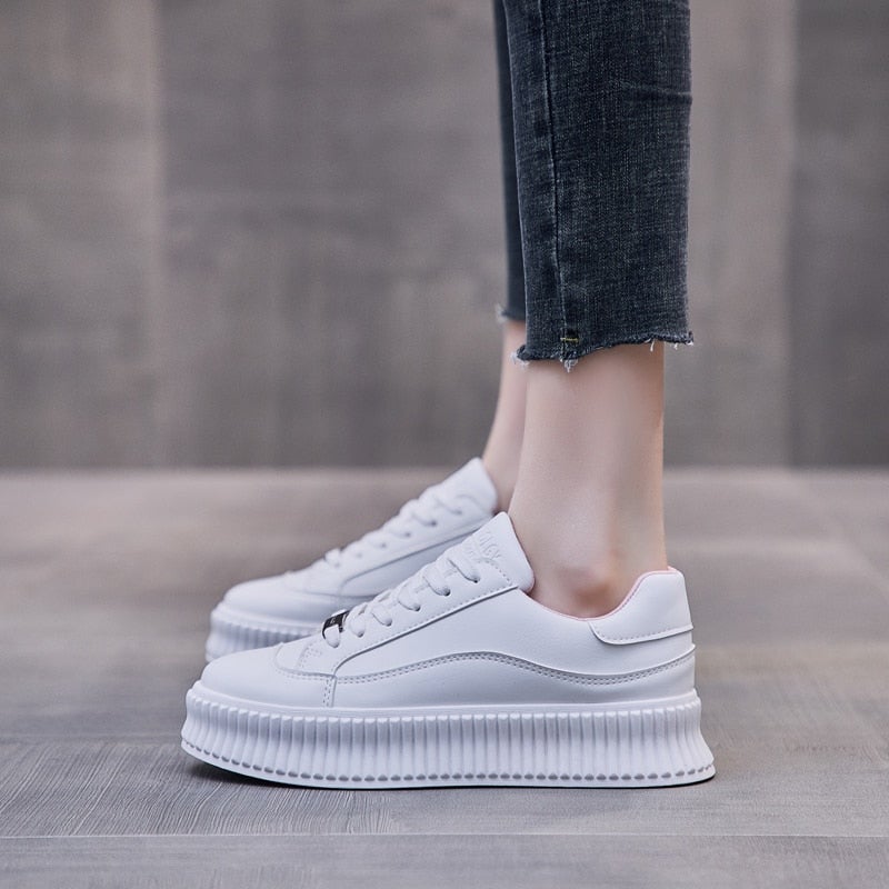 "Julie" Modische Plateausneaker