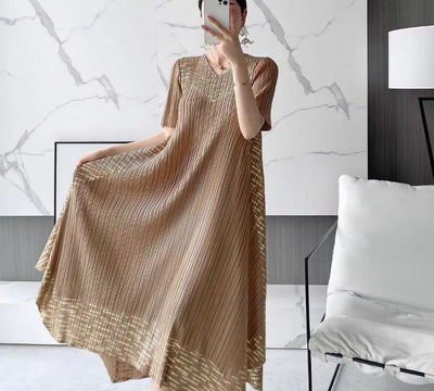 Carney™ Zeitlos raffinierter Stil
