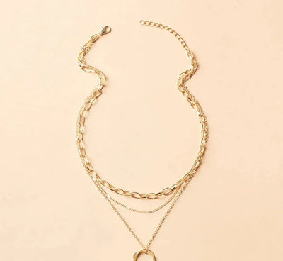 Vintage goldene mehrschichtige Ketten- und Anhängernhänger