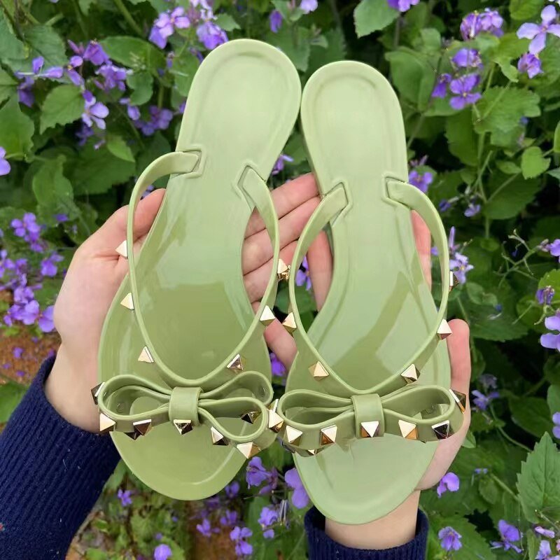 WW Nieten-Schleifenknoten Flip-Flops Sandalen
